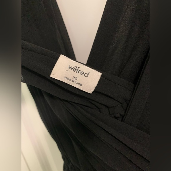 Aritzia Wilfred black A-line dress size XS - Picture 2 of 9